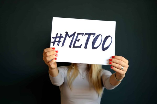 L'affaire Weinstein : un tournant dans la lutte contre le harcèlementScandale Harvey WeinsteinConséquences sur la lutte contre le harcèlementMouvement #MeToo
